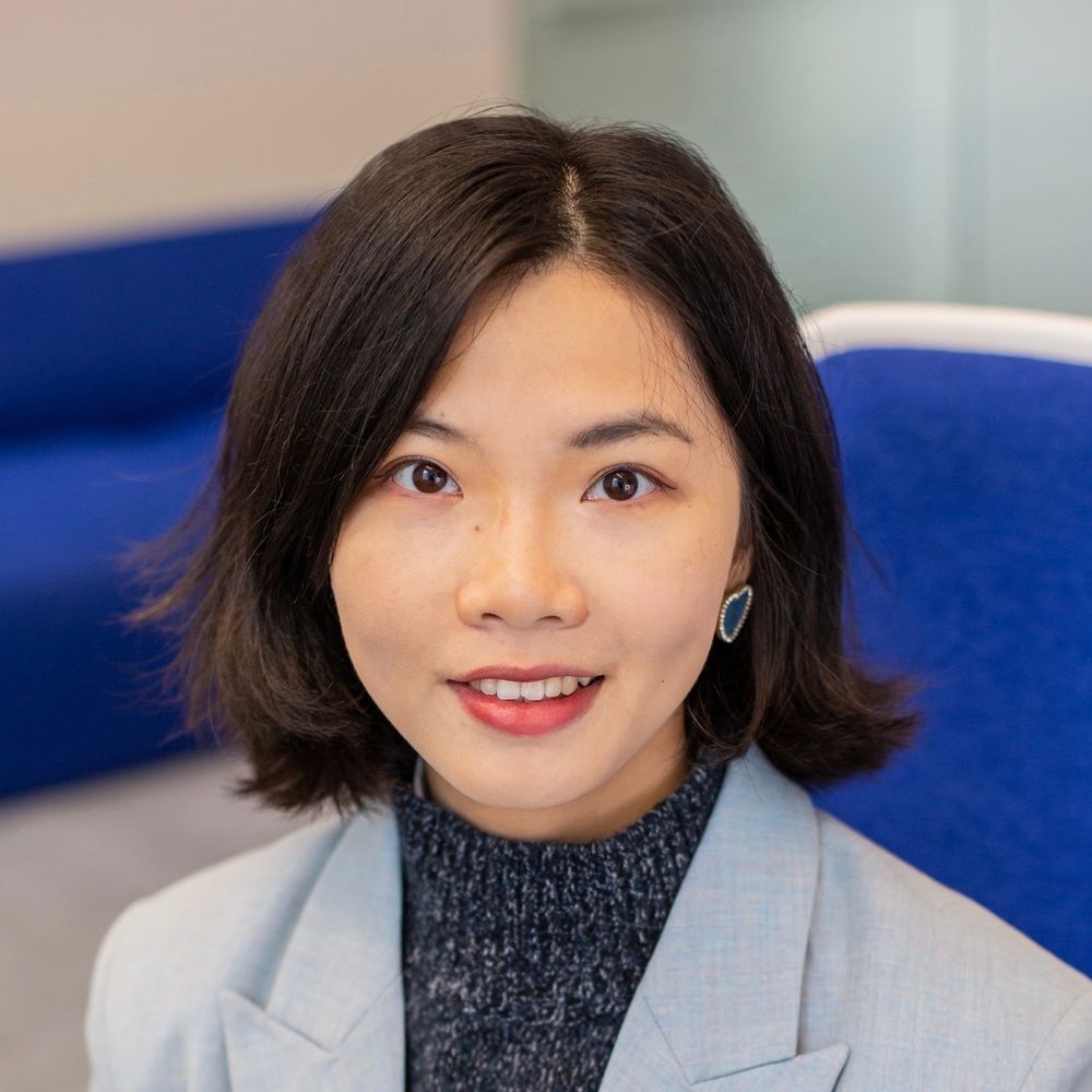 Xinyi Deng