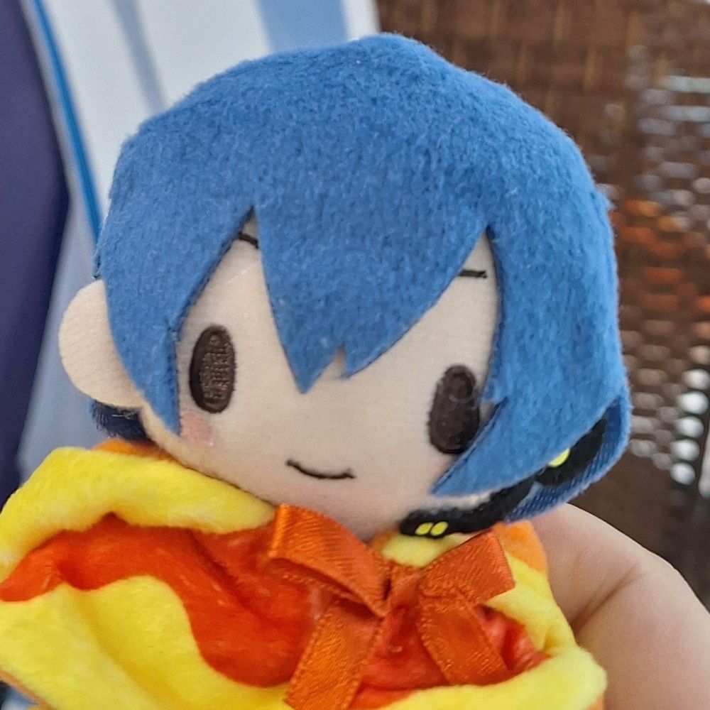 쨘