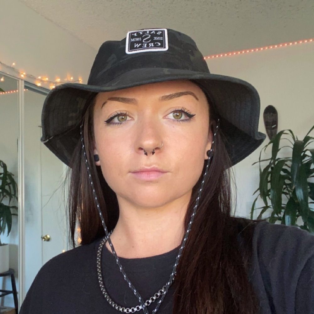 Lindsay Nikole