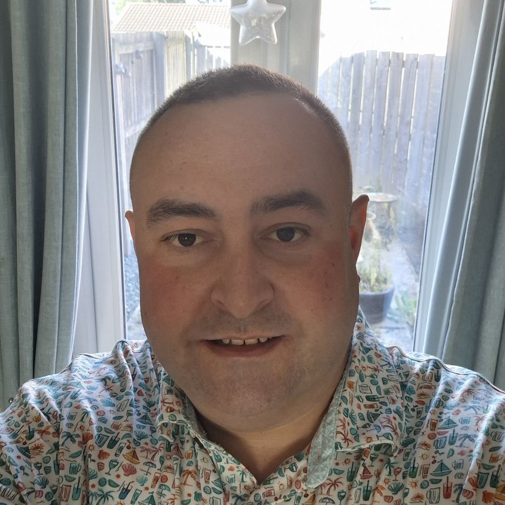 Lee Routledge