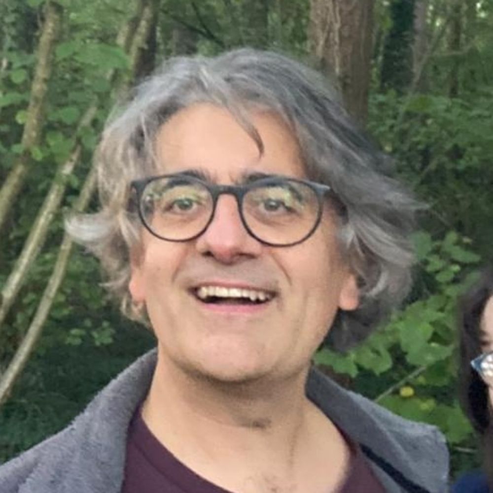 Simon Saunders
