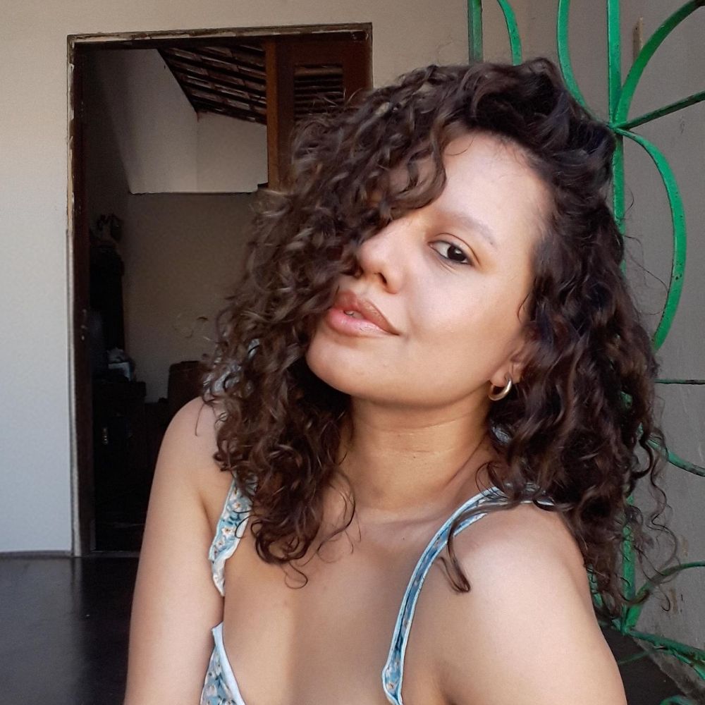 Alice Azevedo