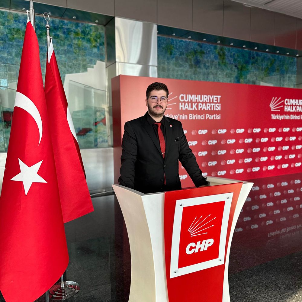 Özgür Deniz