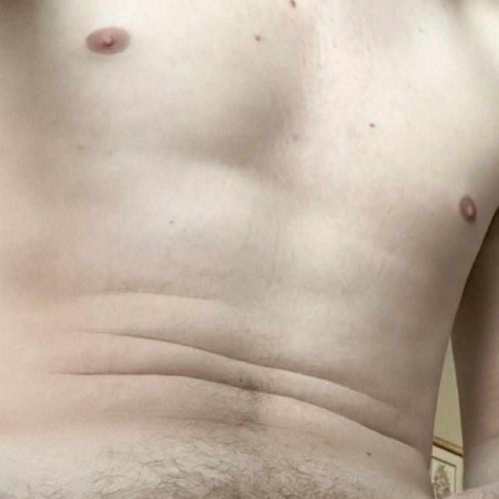 Twink posting porn