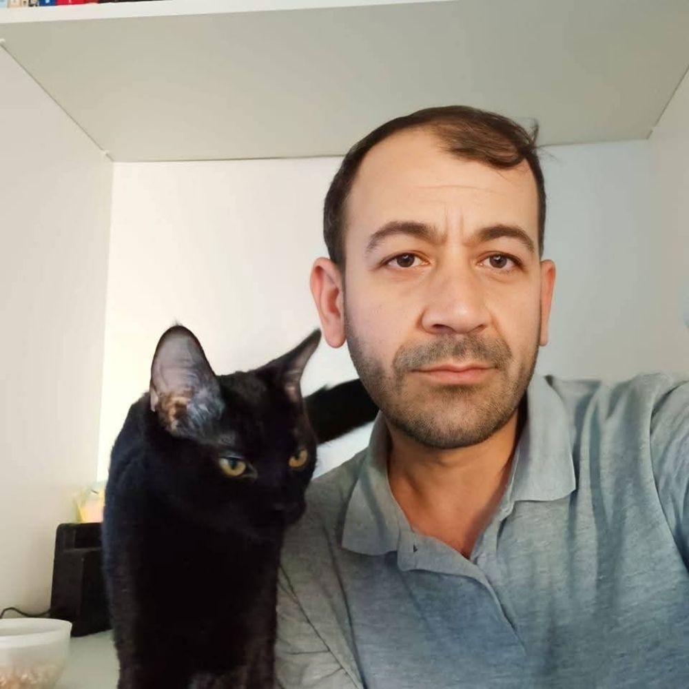 Cihan Güney ☭