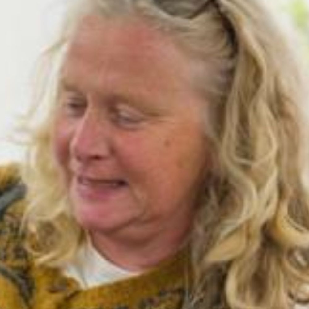 Lottie Hoare