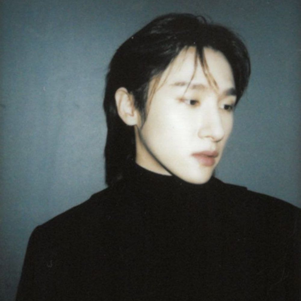 Didi ☕ tomando café com Changkyun 