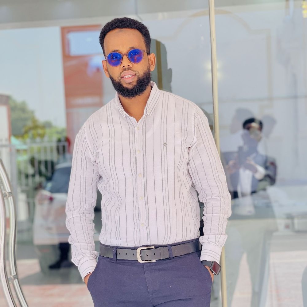 Dr. Ahmed Hussein