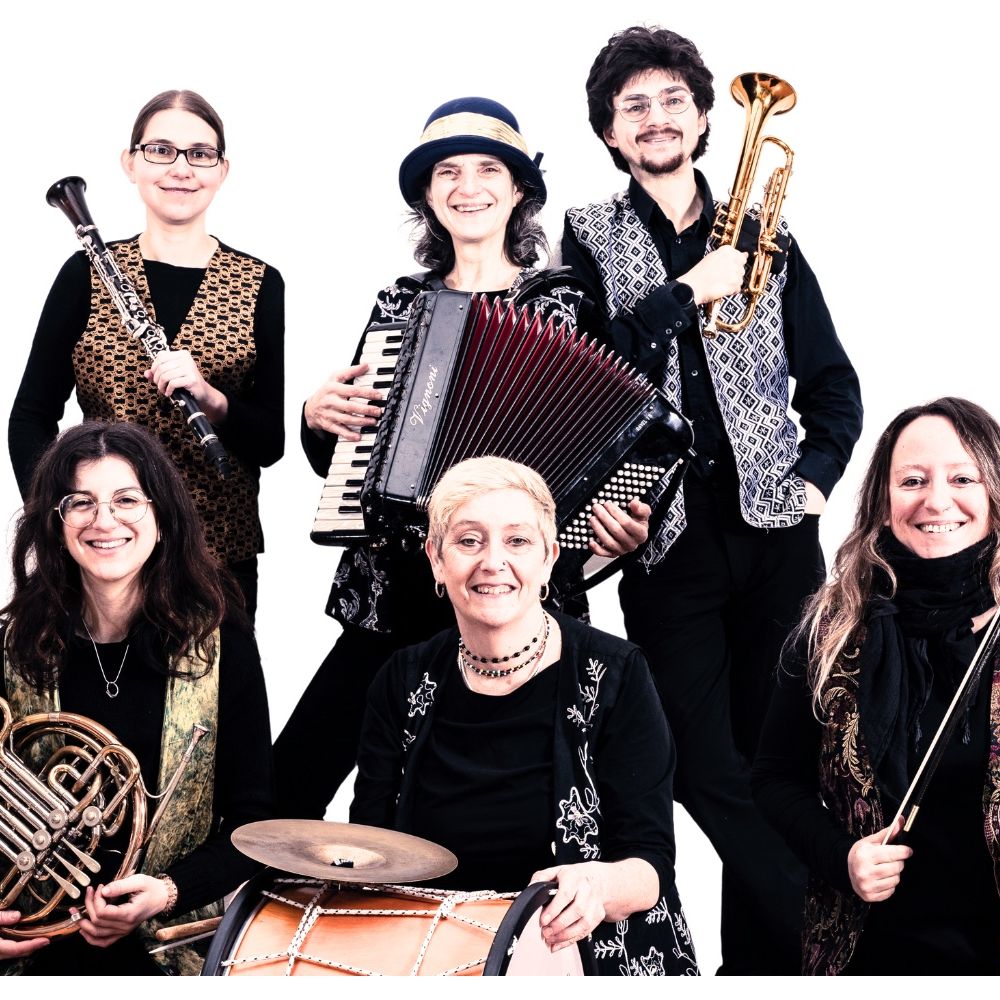 Hop Skotshne Klezmer Band