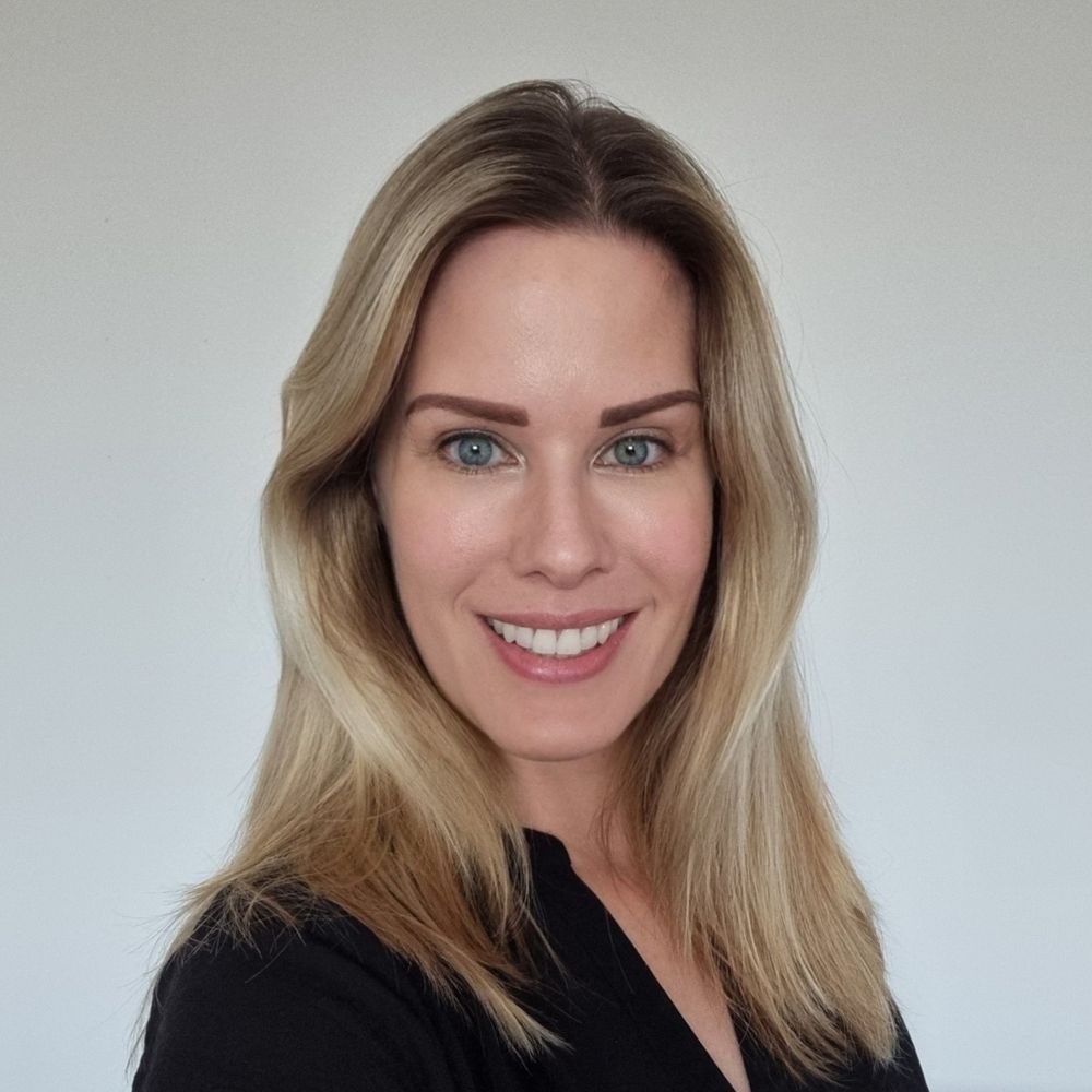 Kelly Johnston