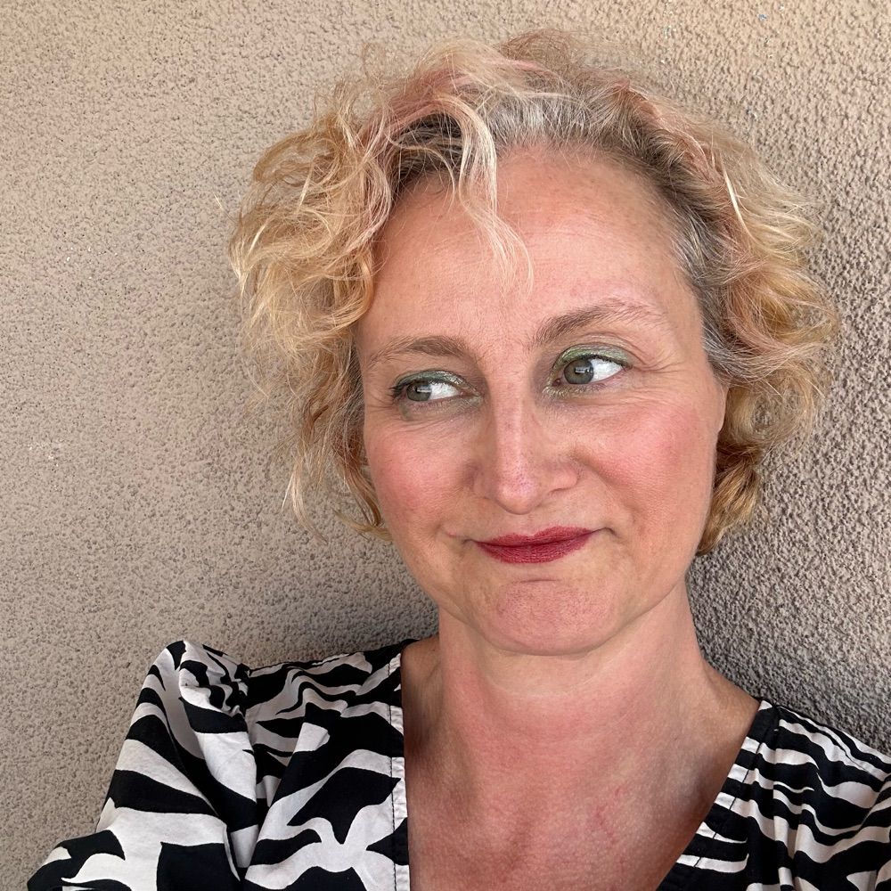 Brenda L Burmeister