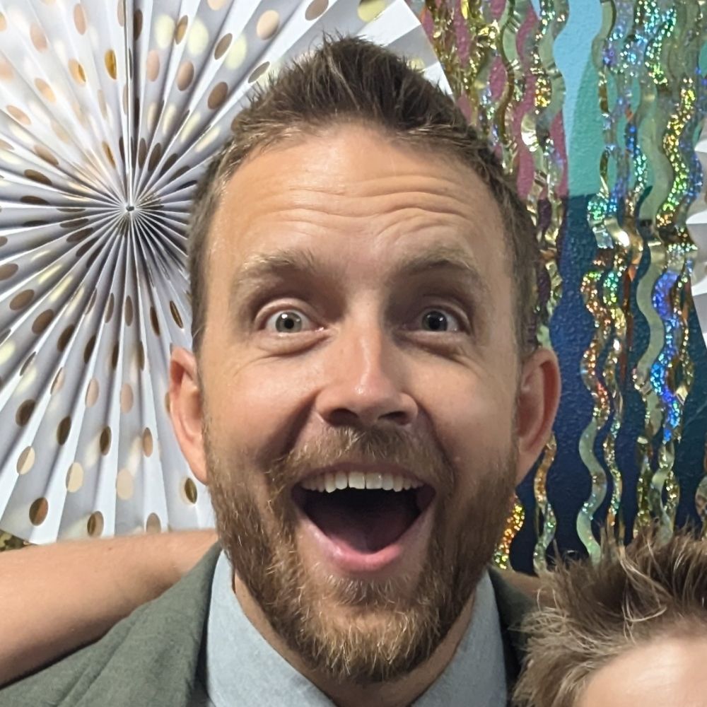 Aaron Mills