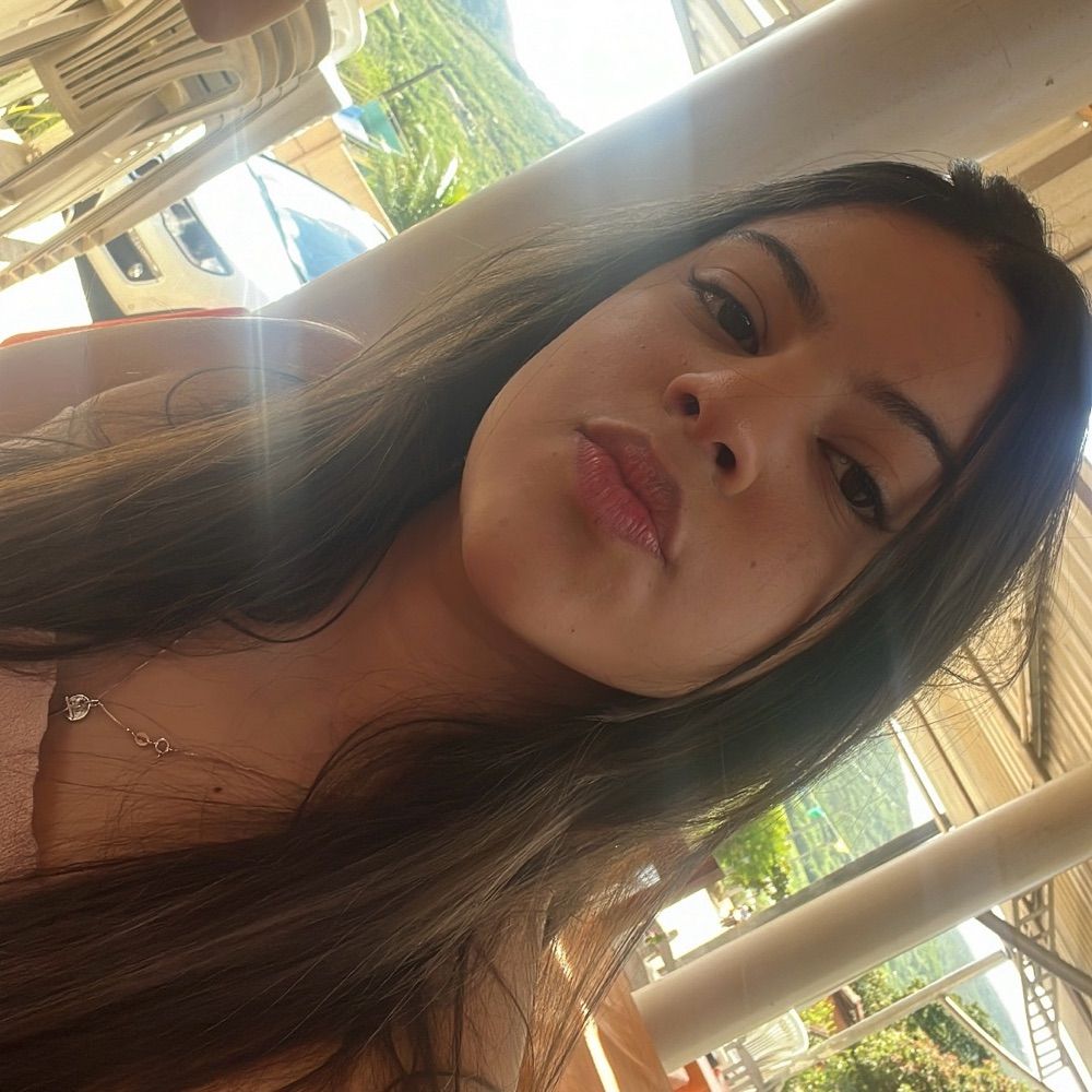 Vitória Eloysa