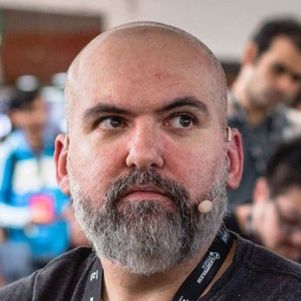 Daniel Lustosa