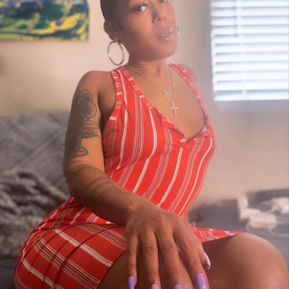 JANAI_THEmasseuse
