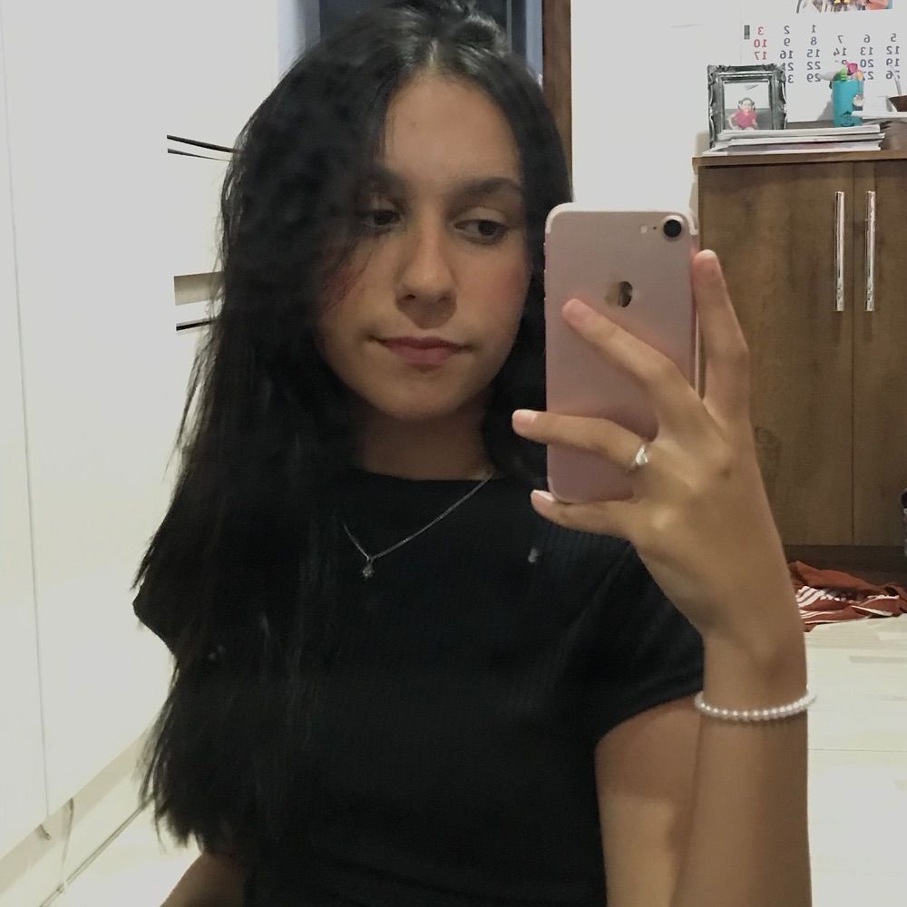 Ana Beatriz 