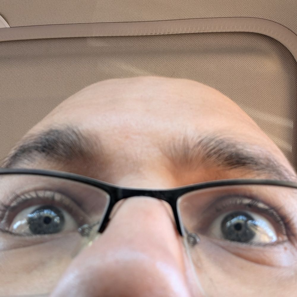 Sneakin Buttstuff