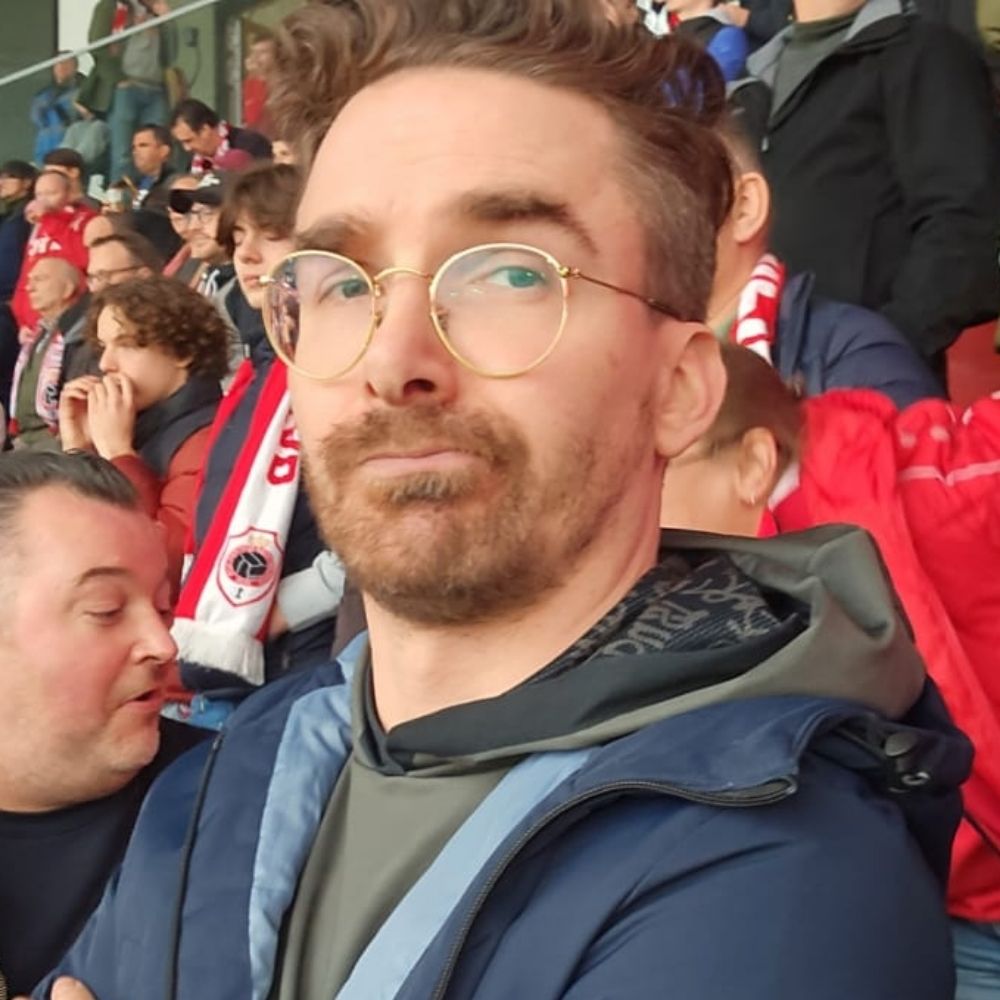 Yoni Van Looveren