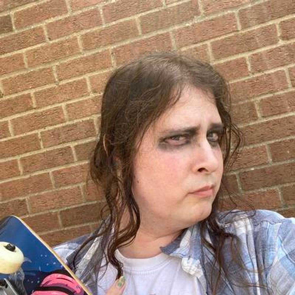 Rhedyn Thain 🏳️‍⚧️🤡🛹🏳️‍🌈