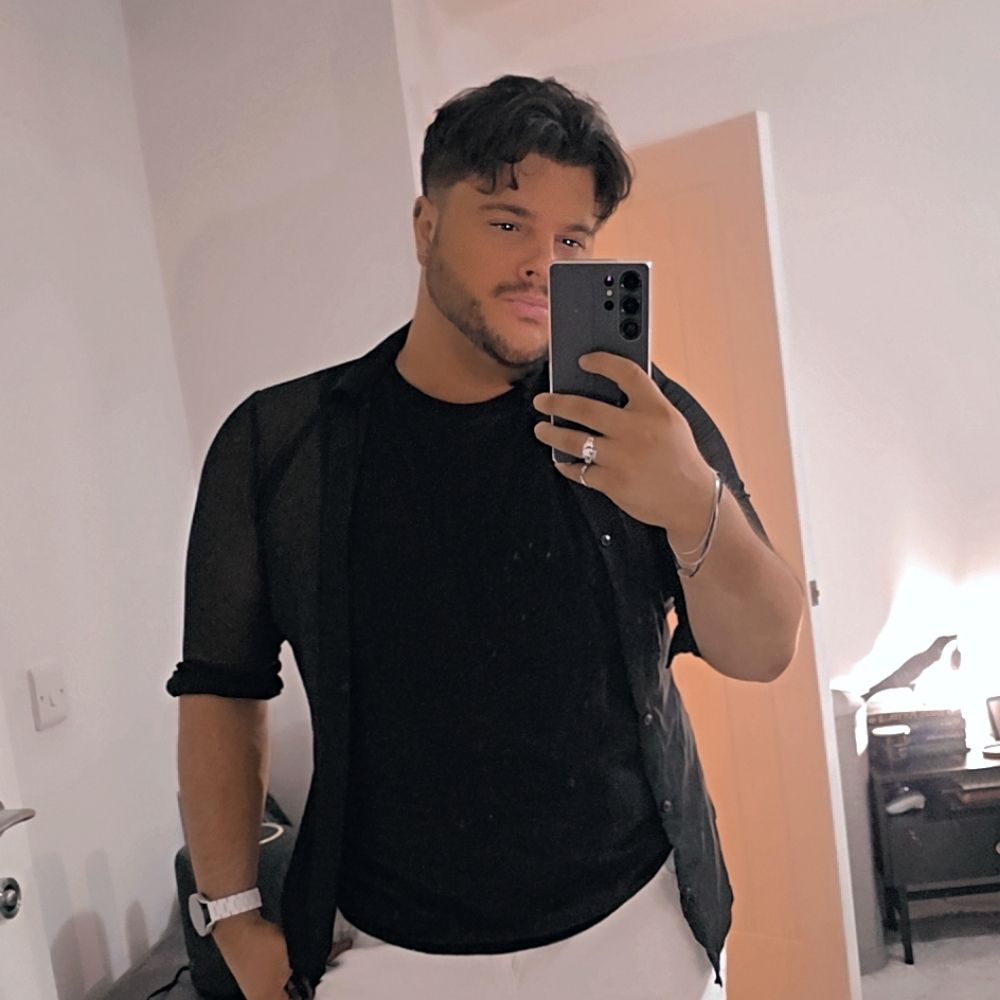 Adam 👑