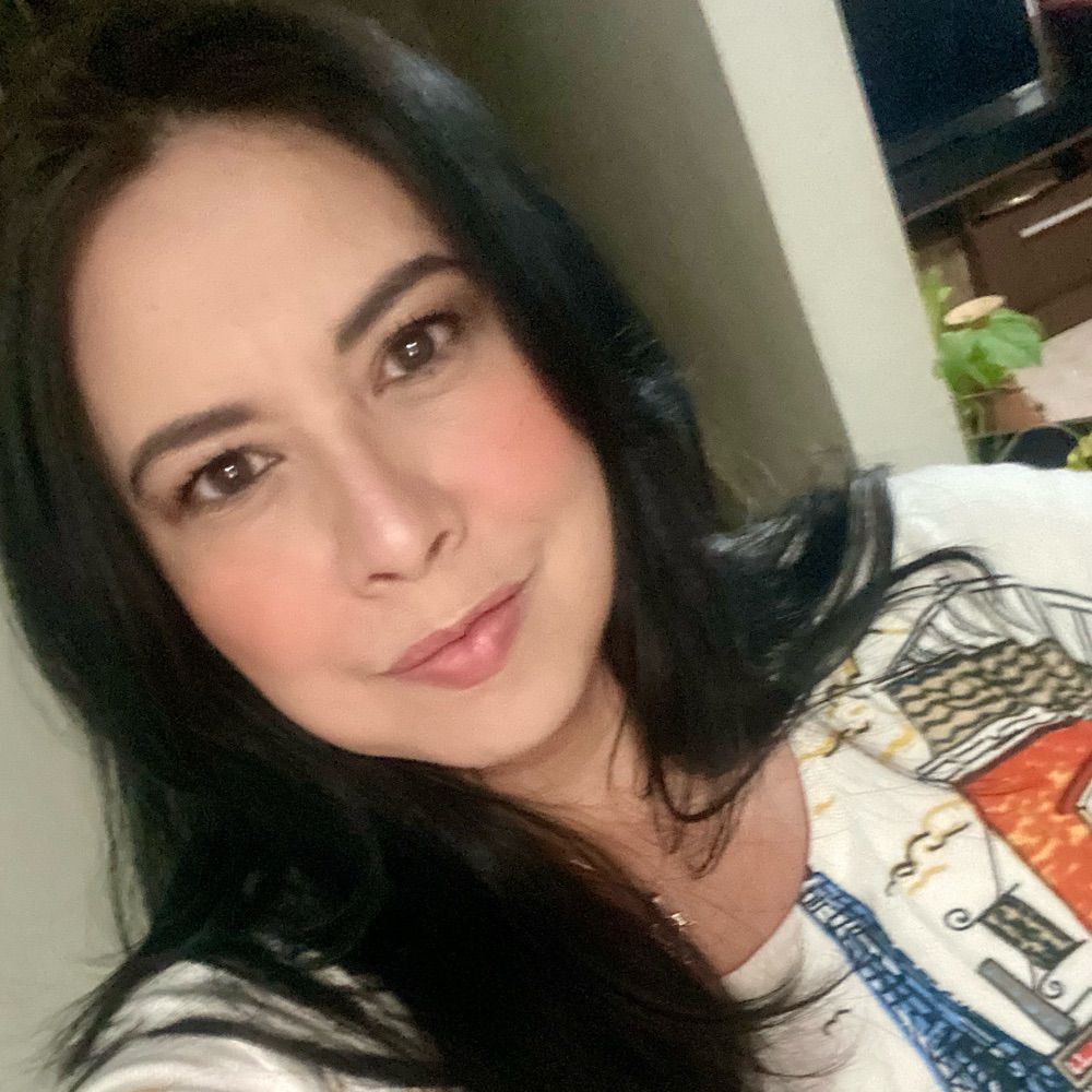 Larissa Mardones🚩