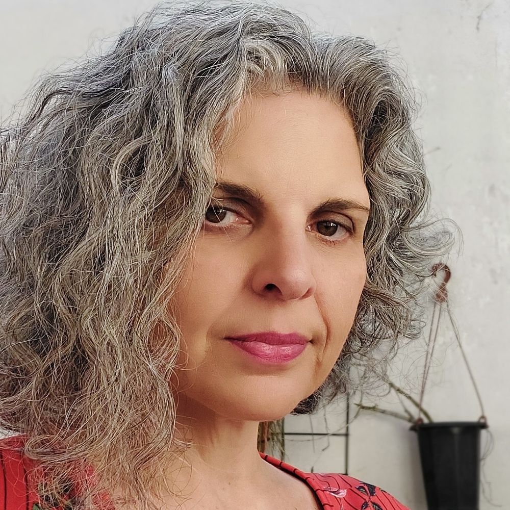 Maria Clara MC Lopes 