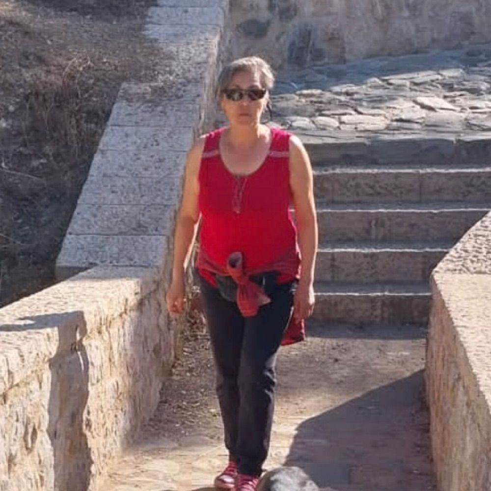 Aynur Dizbay