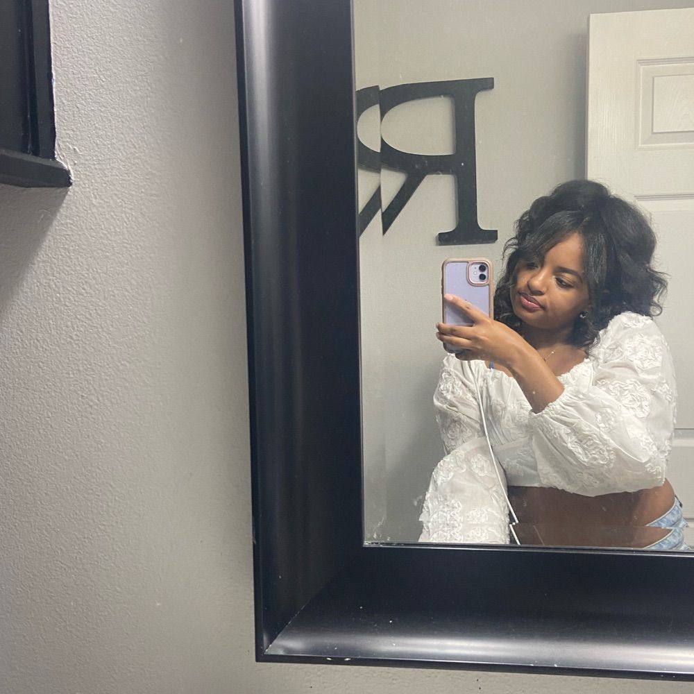 Mia♰
