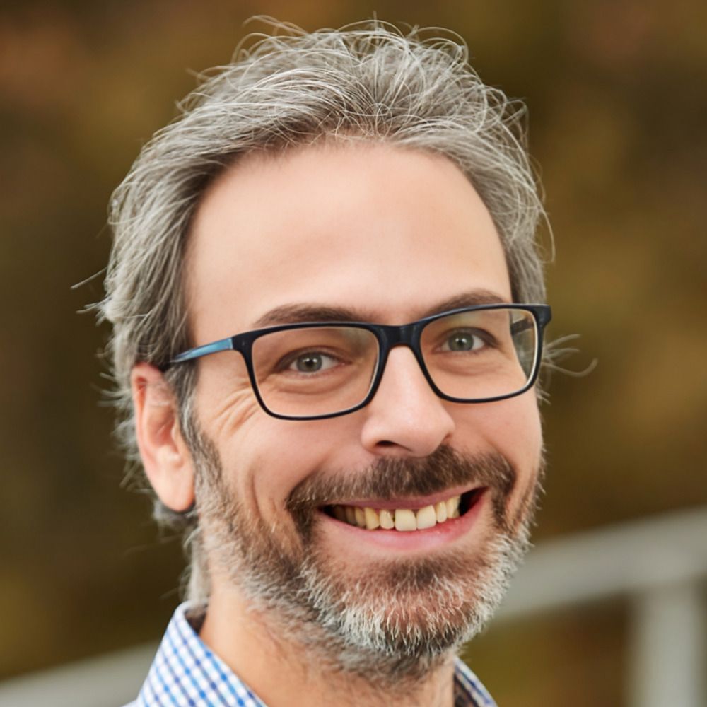 Amir Karton