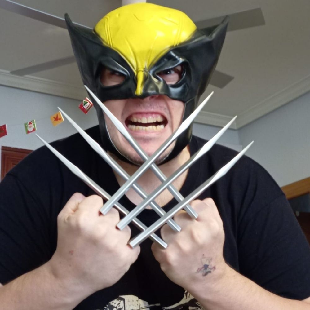 Logan_guts