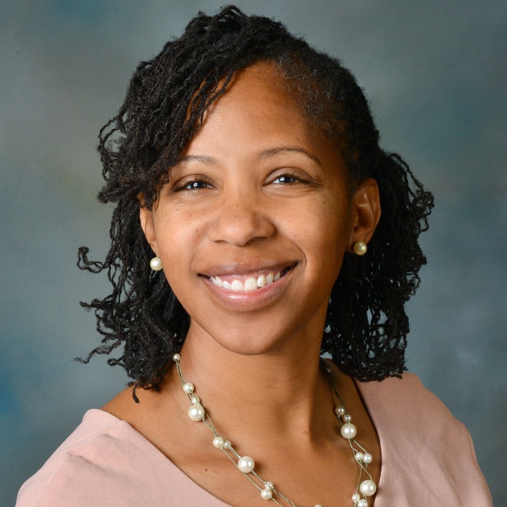 Dr. Eva Gibson