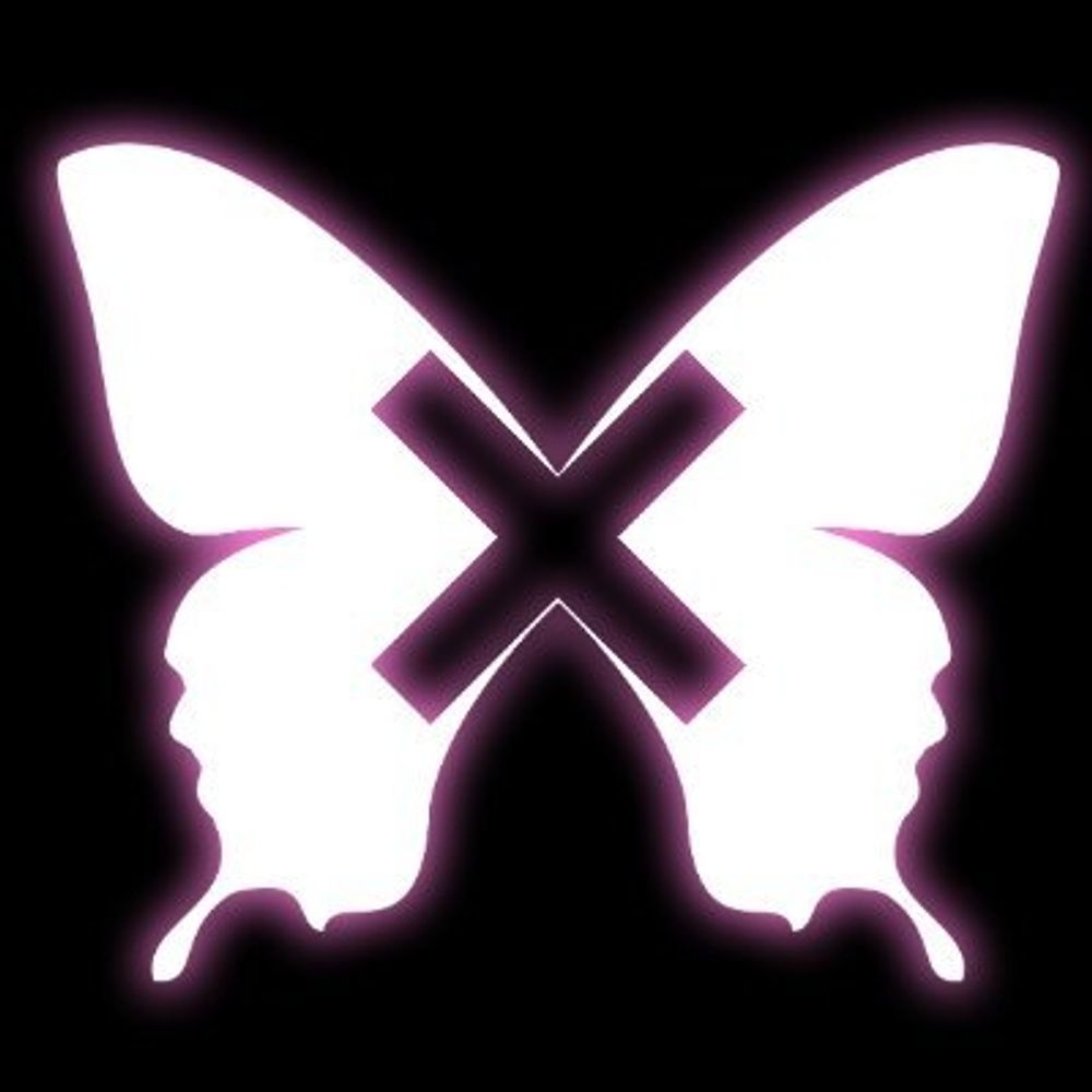 ✖-butterfly