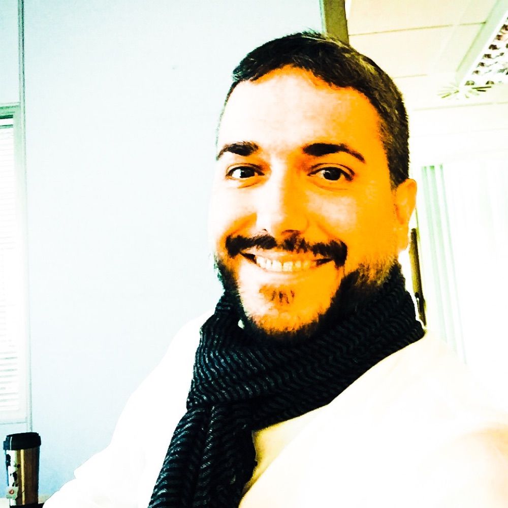 Alejandro Santos 