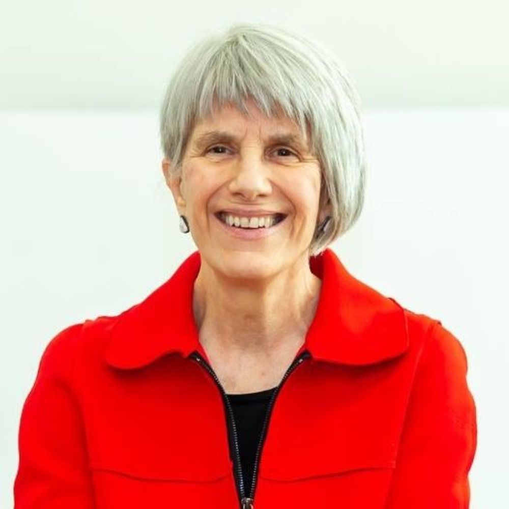 Paula England