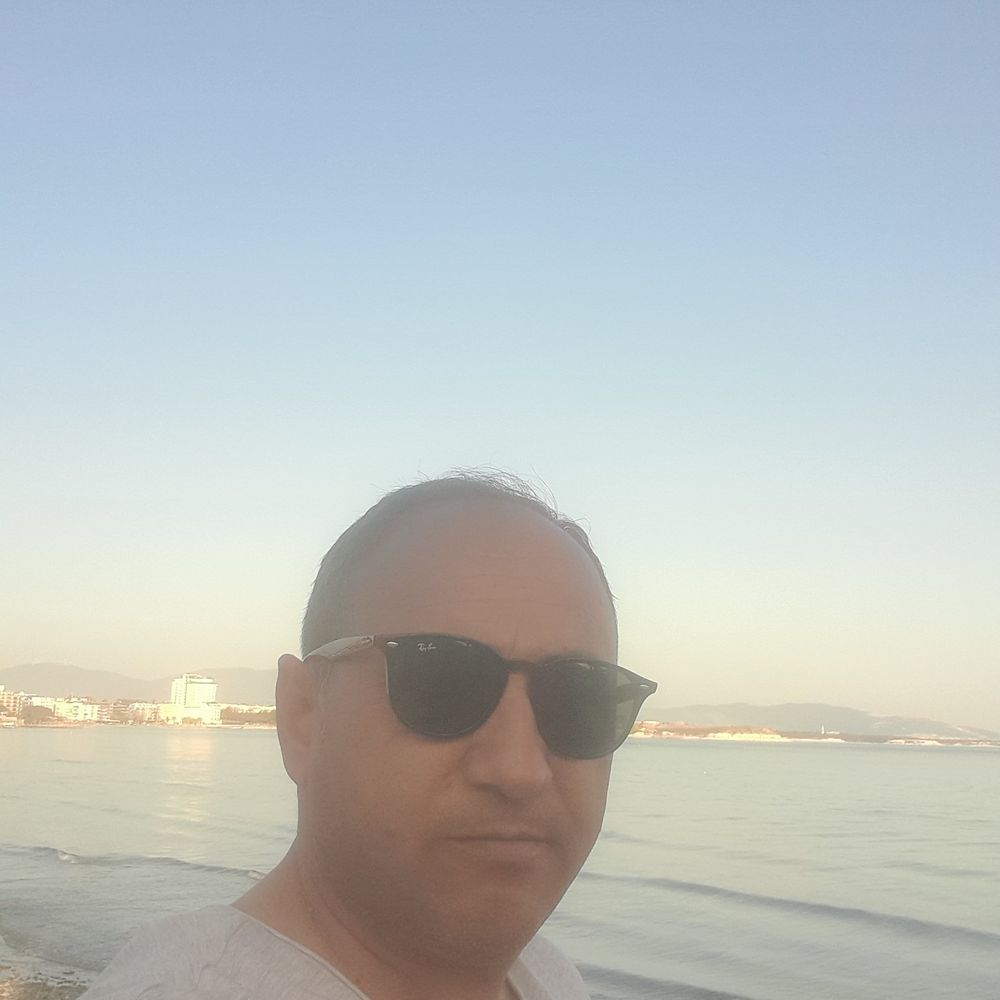 Tamer Sezer