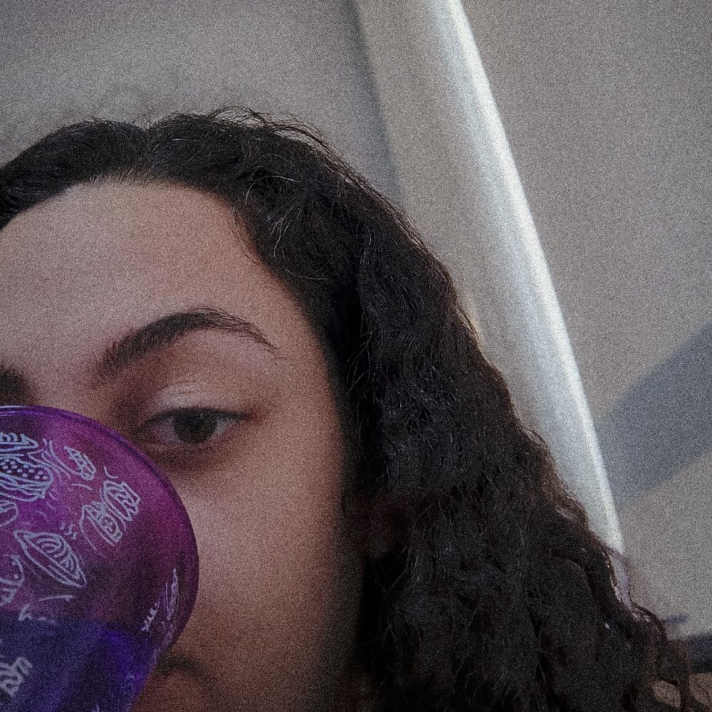 alguém que não conheço 