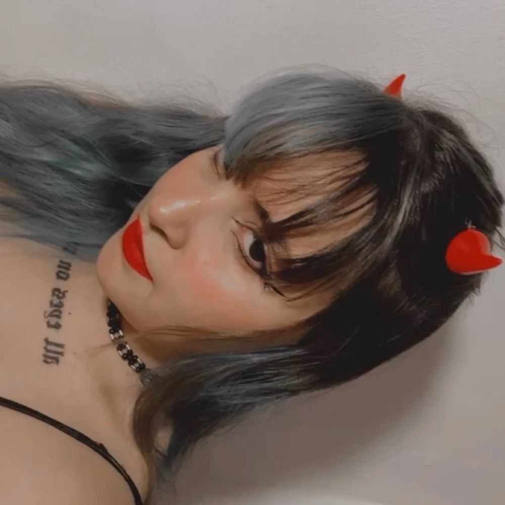 Mia 