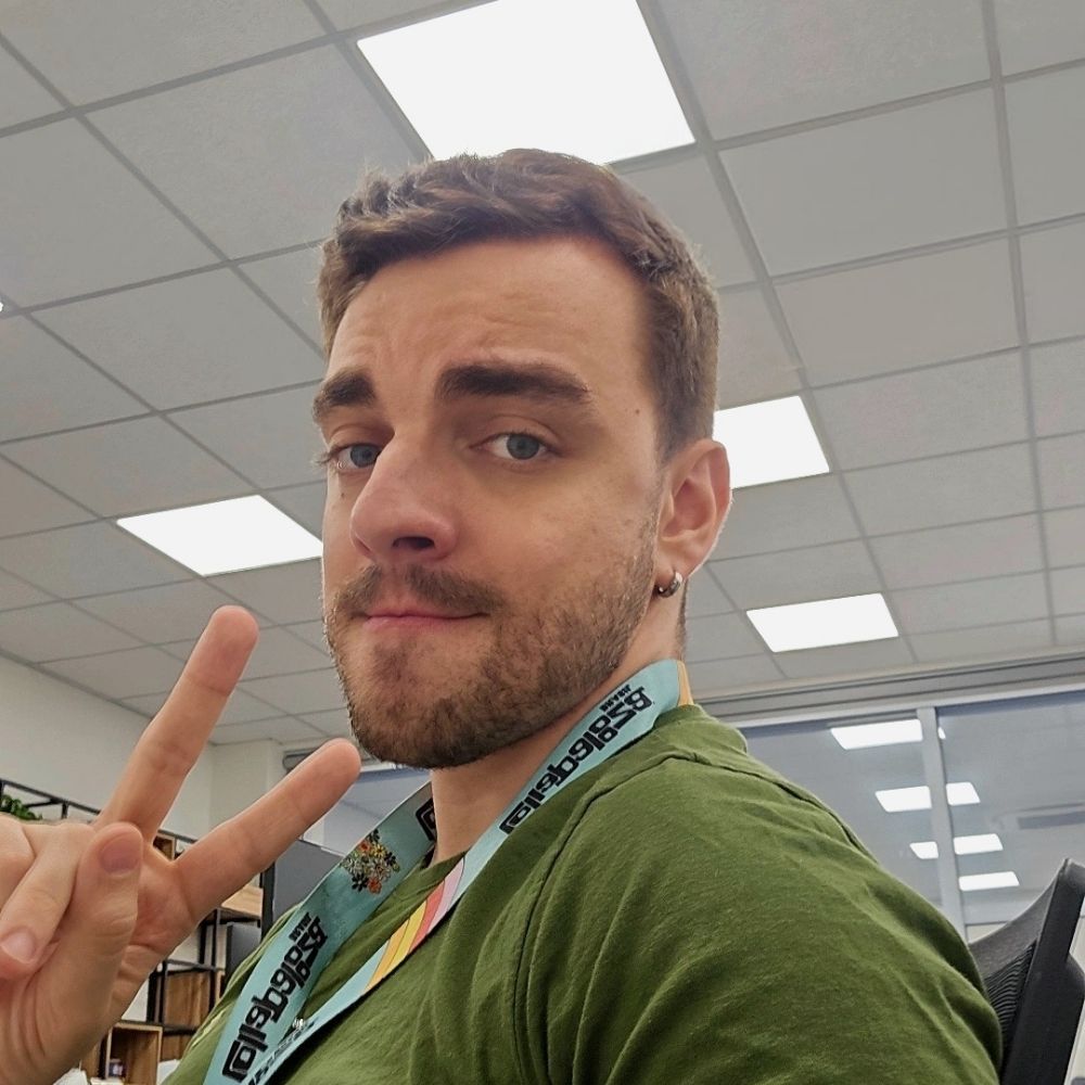 Esquizo Horroroso Anão