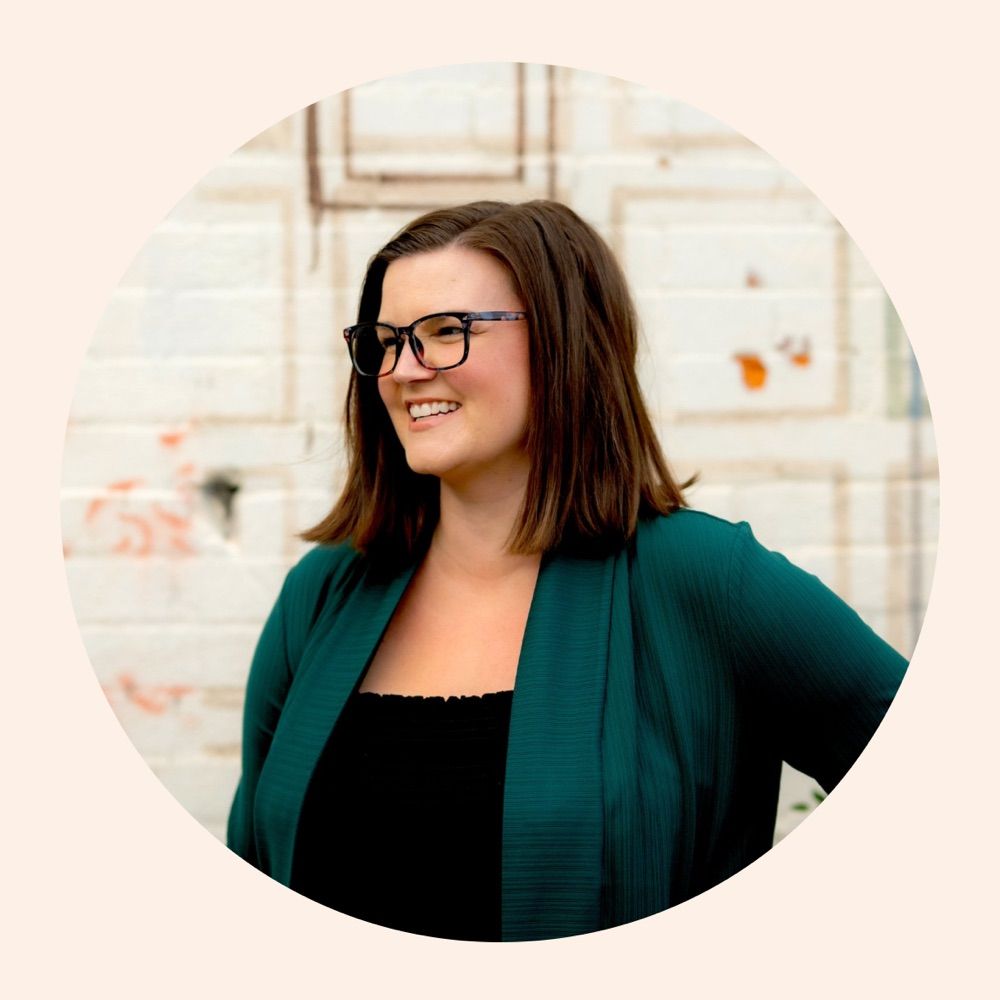 Ashley Dennison  |  Founder & CEO  |  CommsConsultants.com