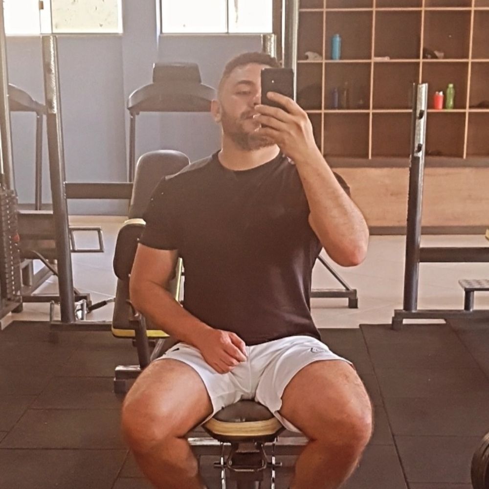 Gil