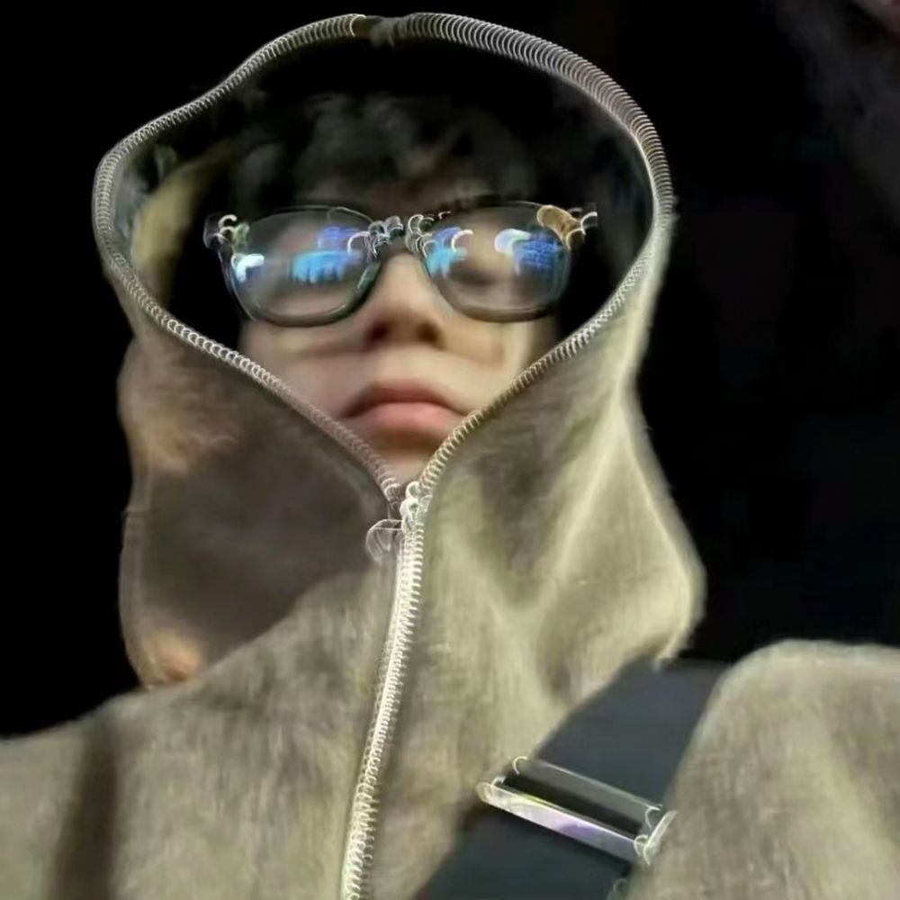 嘚嘚