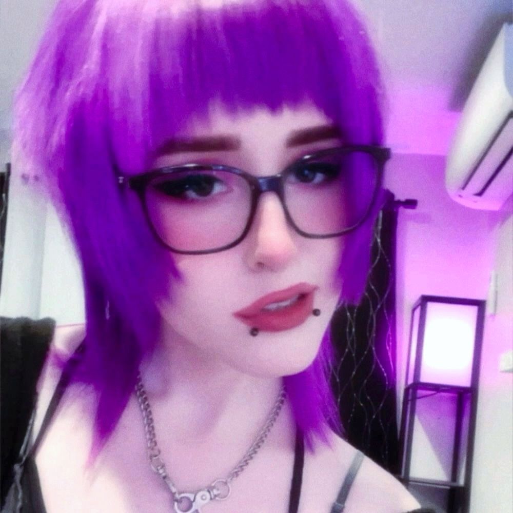☽ⱠØ₴₴Ɇ☾