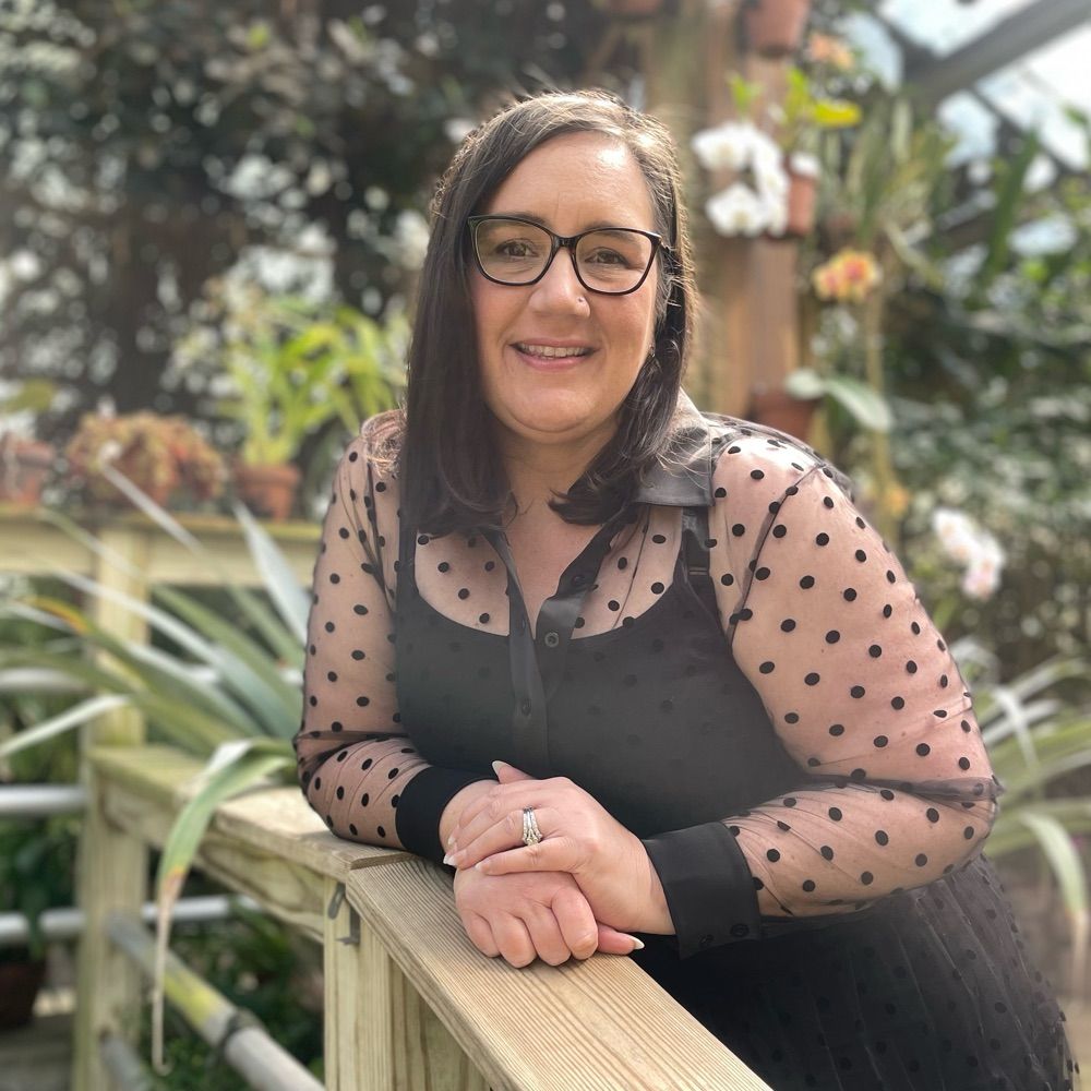 Author J. Ember Hintz
