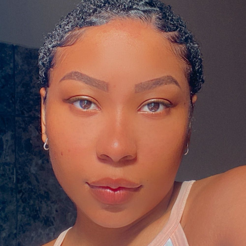 B 🦋