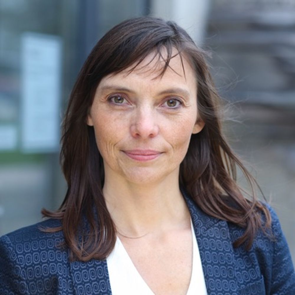  Carola Sieling