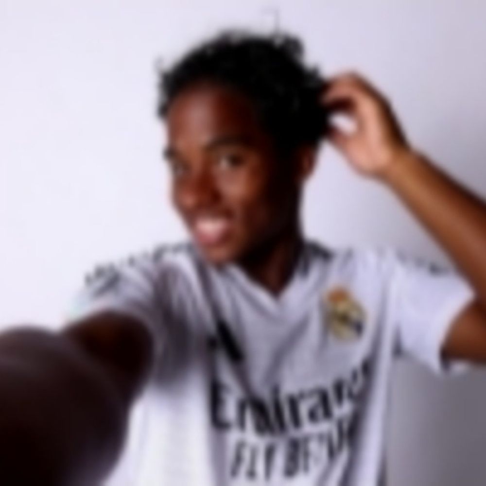 manu(ela) ⚡️