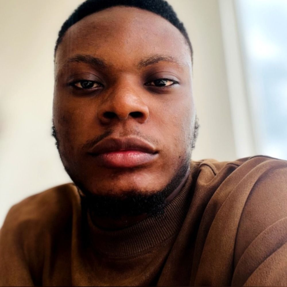 Godwin Oluponmile - an SEO Copywriter 