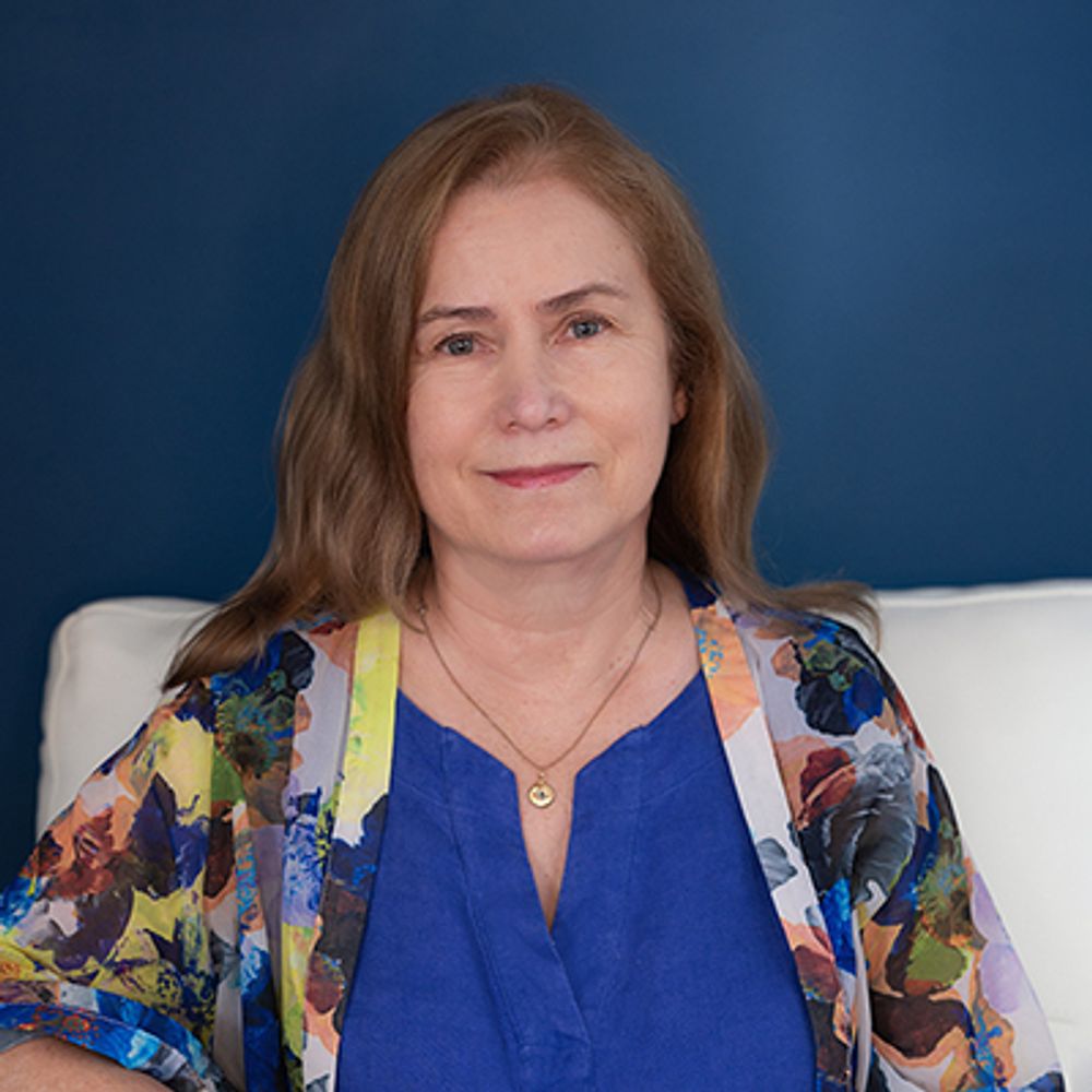 Debi PhD