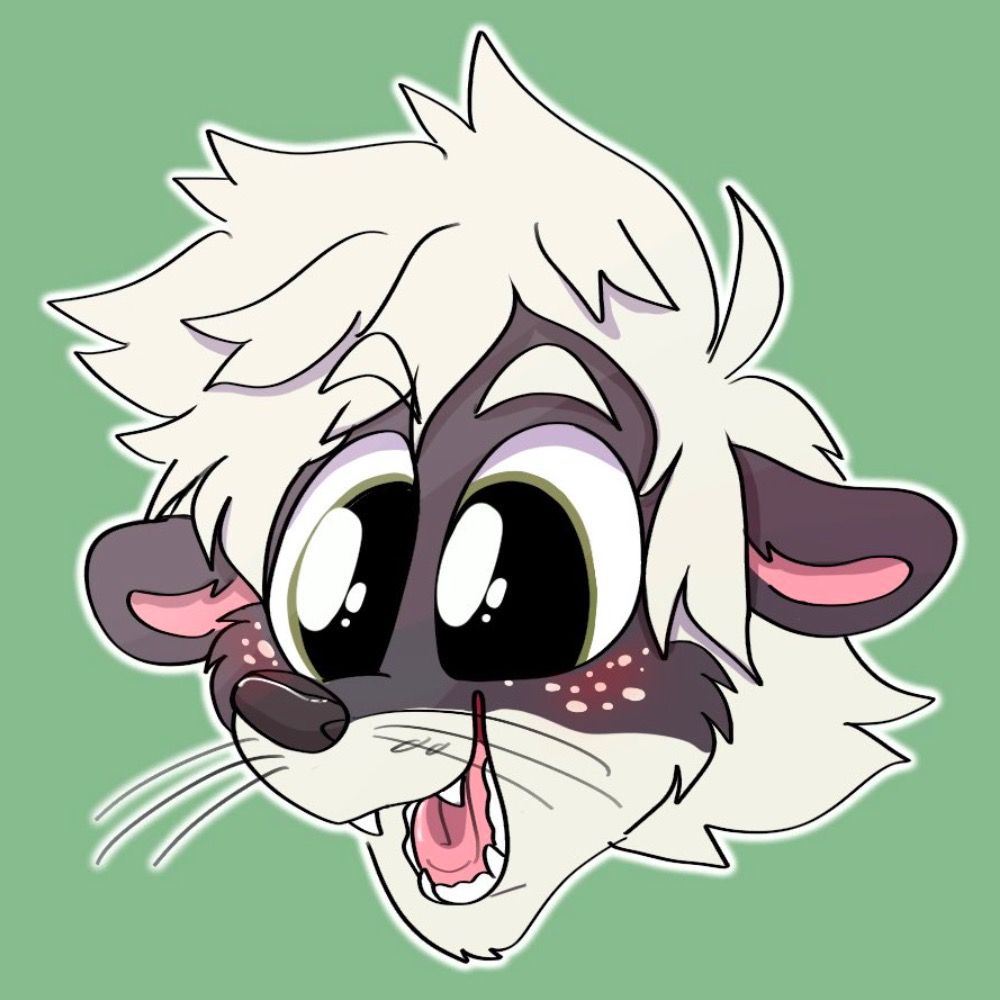 Juniper 🦨 Skunktaur's avatar