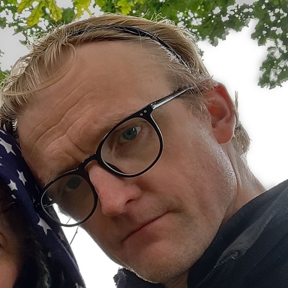 Geoff Lee
